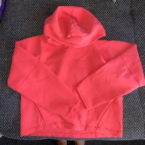 Lululemon crop airwrap pullover hoodie